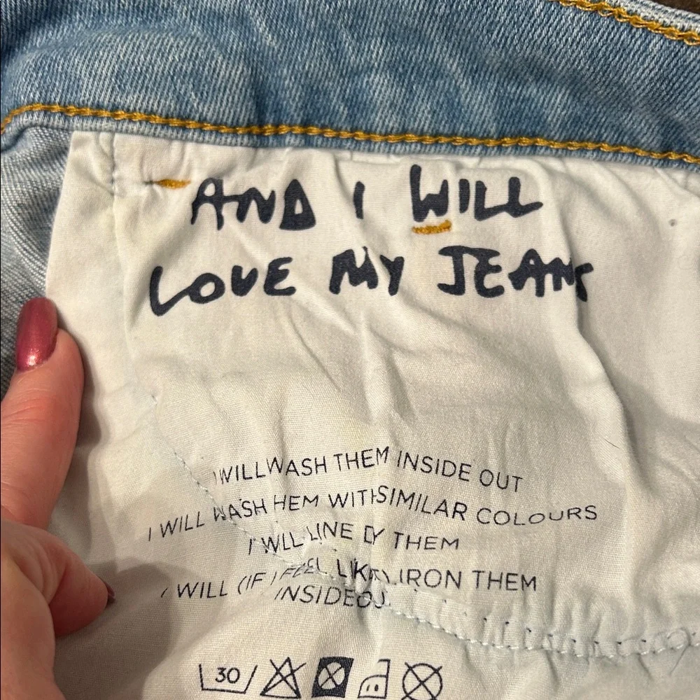 Boden Denim Barrel Leg Jeans - Picture 10 of 10